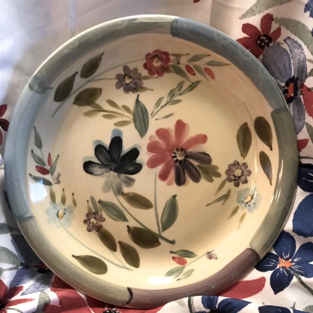 Two Greenbrier International Floral Stoneware Dinner Plates 11.5”